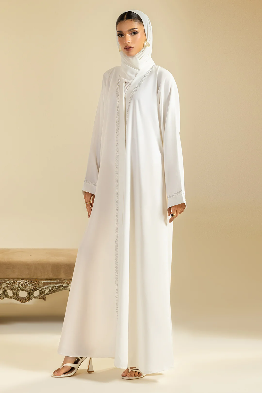 Butterfly Abaya - 5018 - Image 3