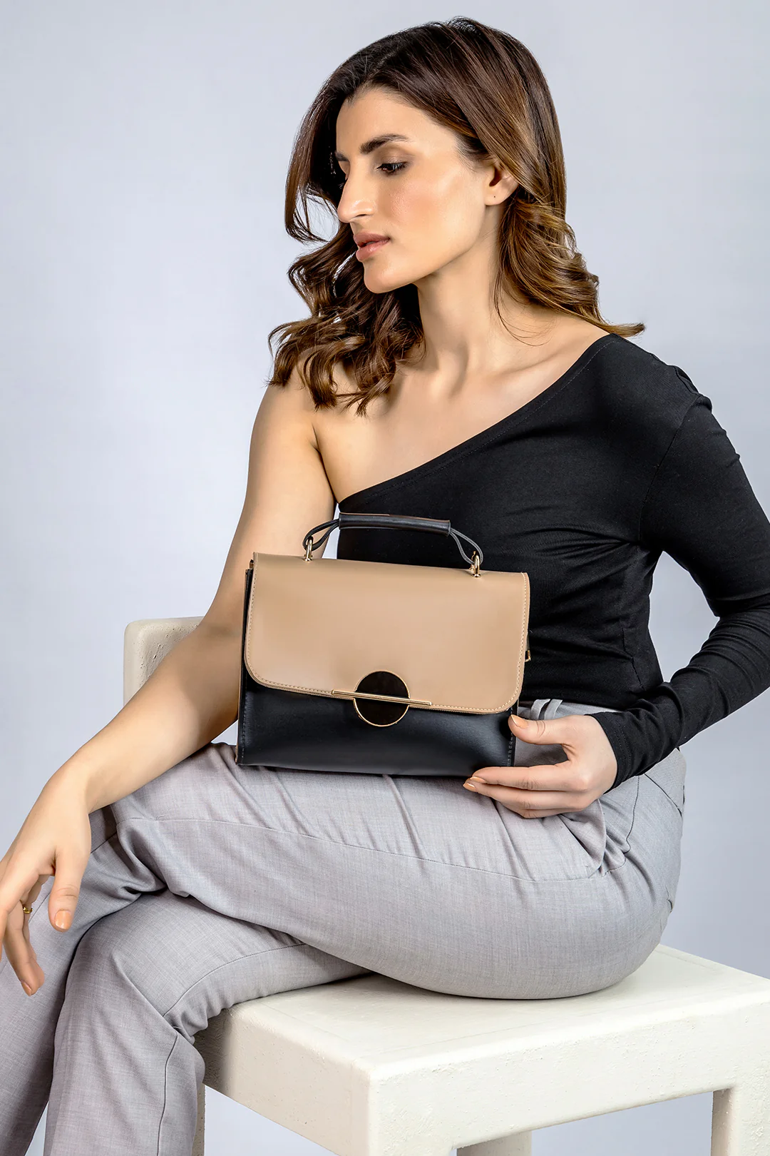 Cross-Body Bag - E170 - Image 4