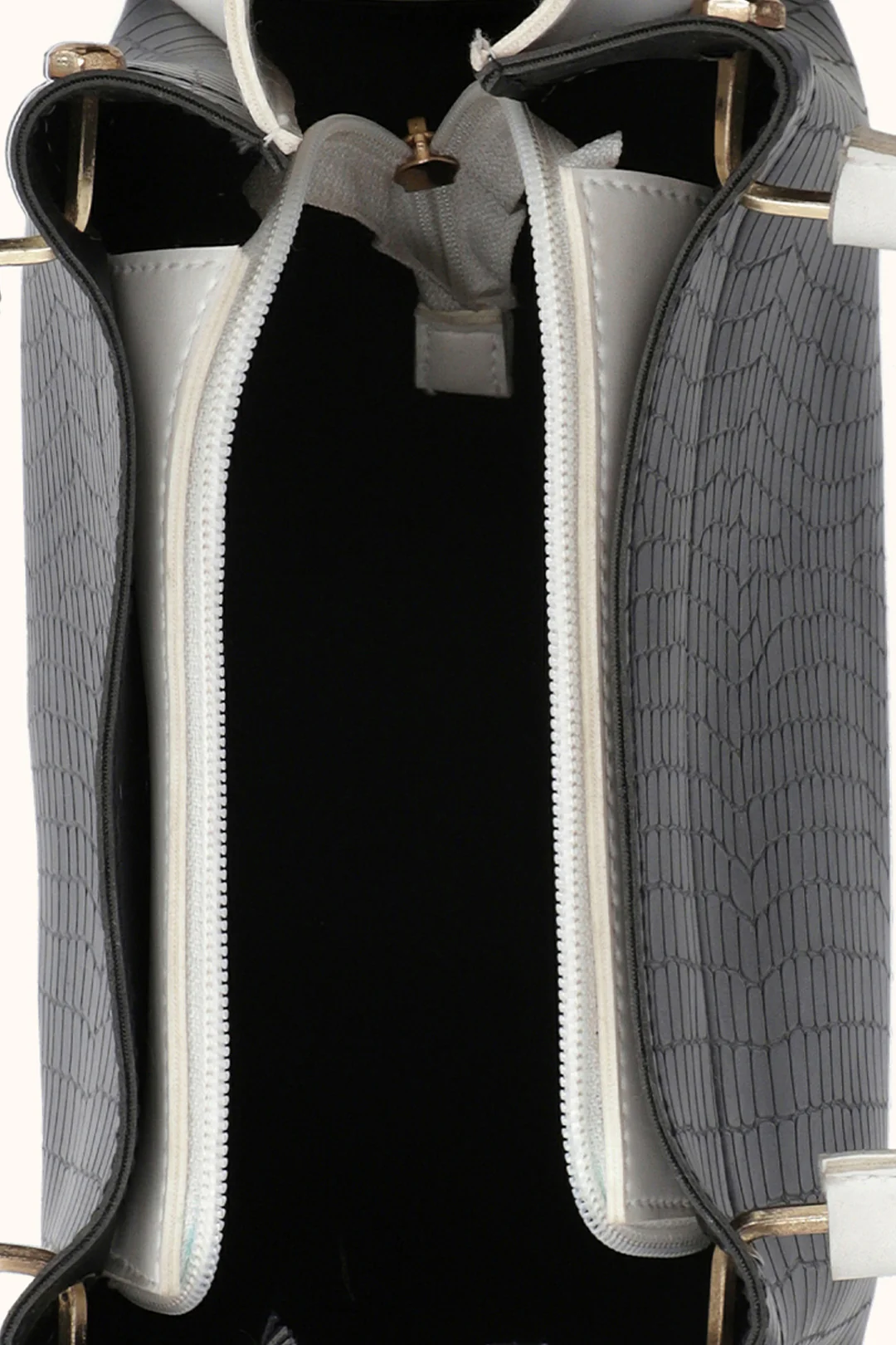 Cross-Body Bags - E053 - Image 27