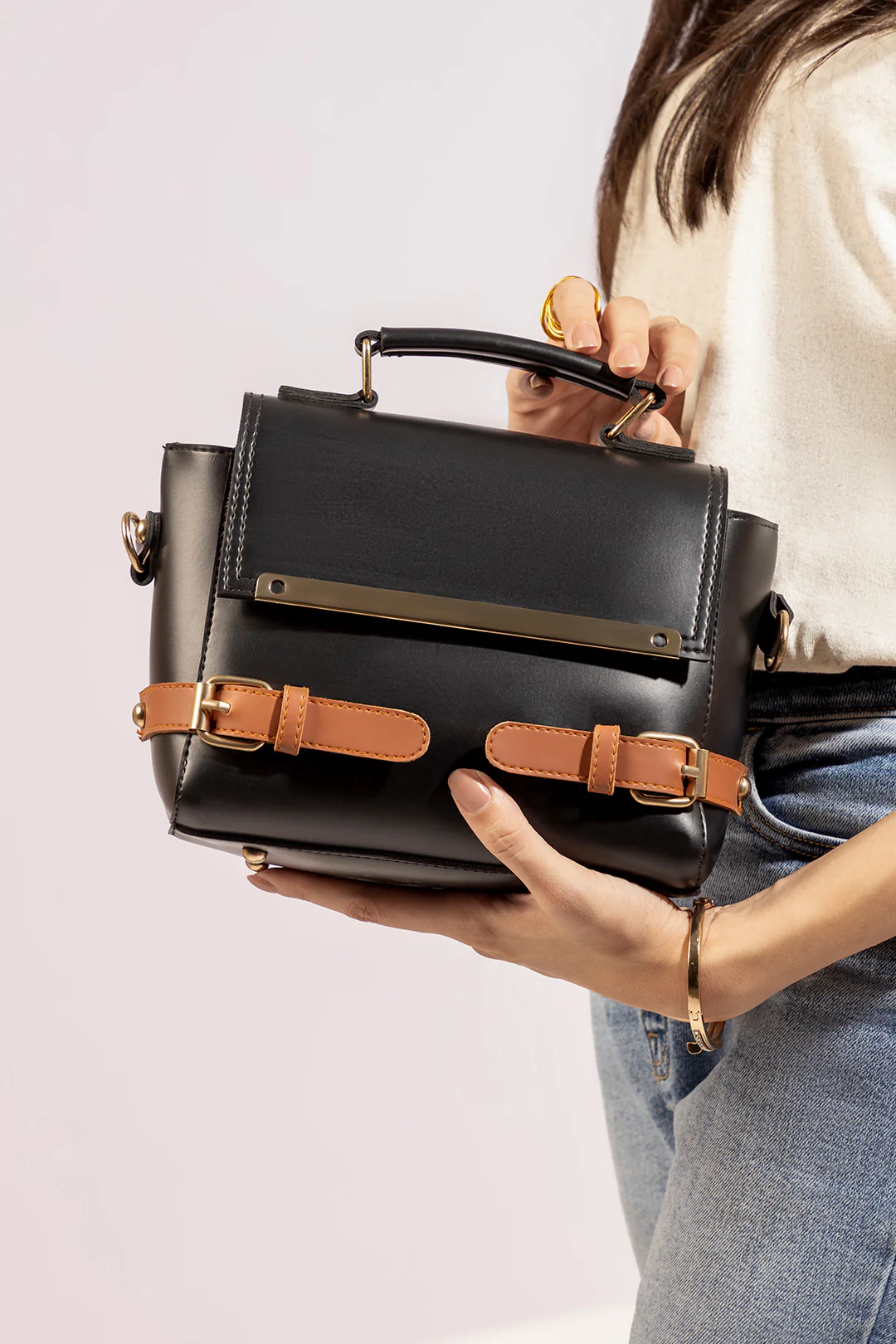 Cross-Body Bags - E097 - Image 6
