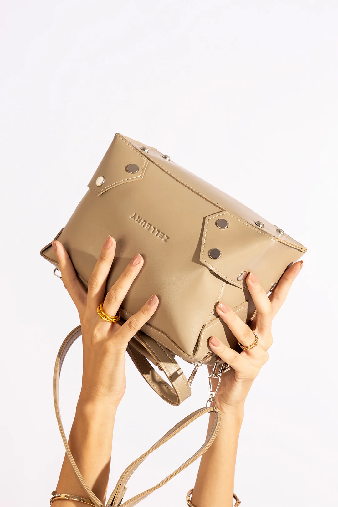 Cross-Body Bags - E129 - Image 2