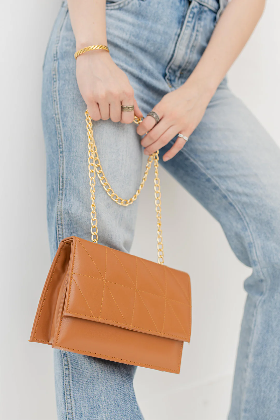 Cross-Body Bags - E237 - Image 9