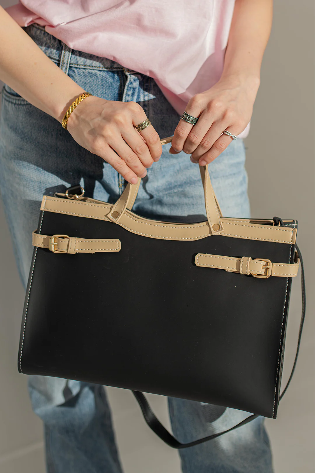 Cross-Body Bags - E250 - Image 8