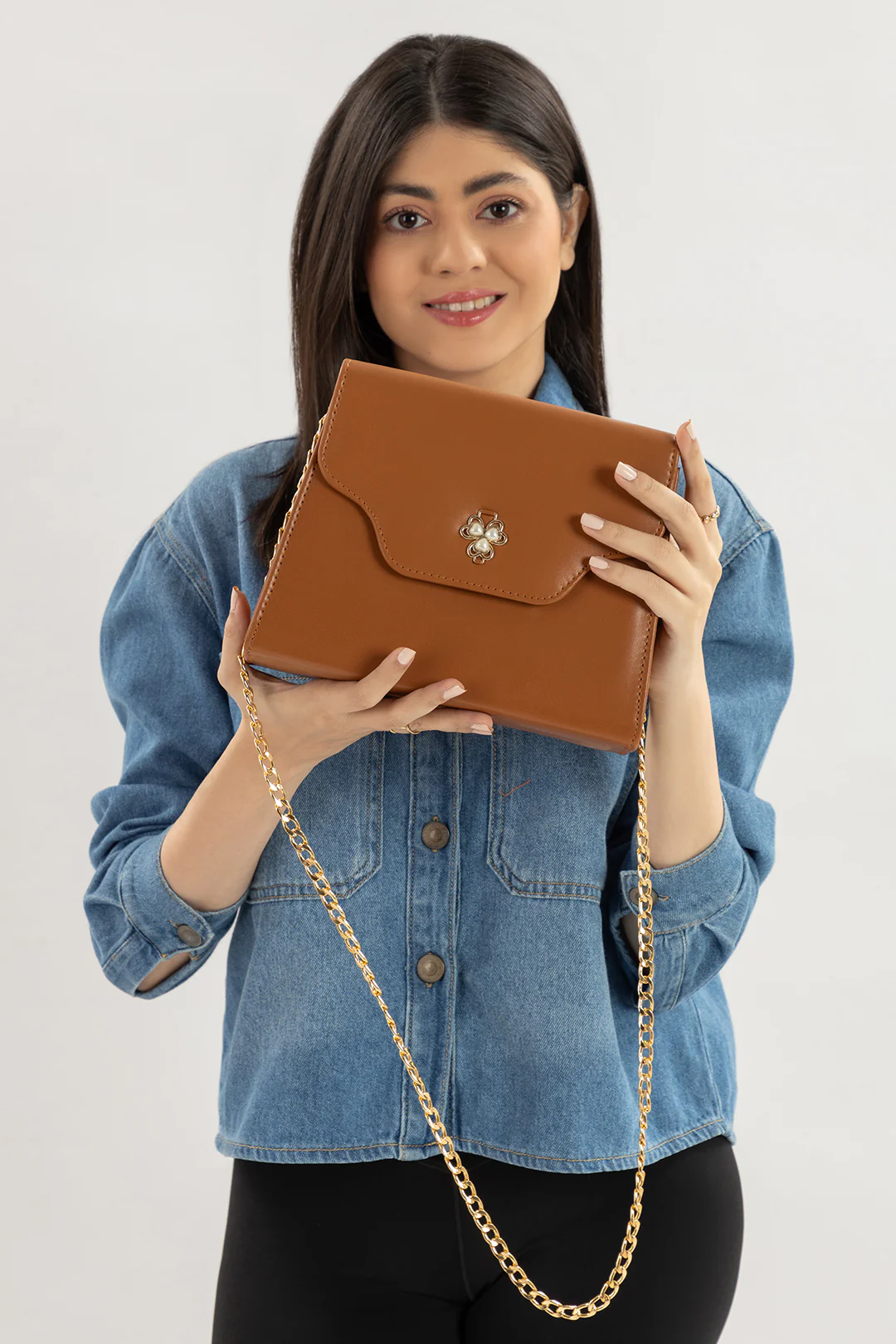 Cross-Body Bags - E256 - Image 9