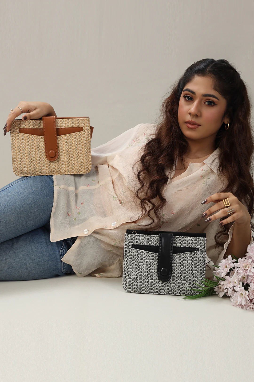Cross-Body Bags - E305