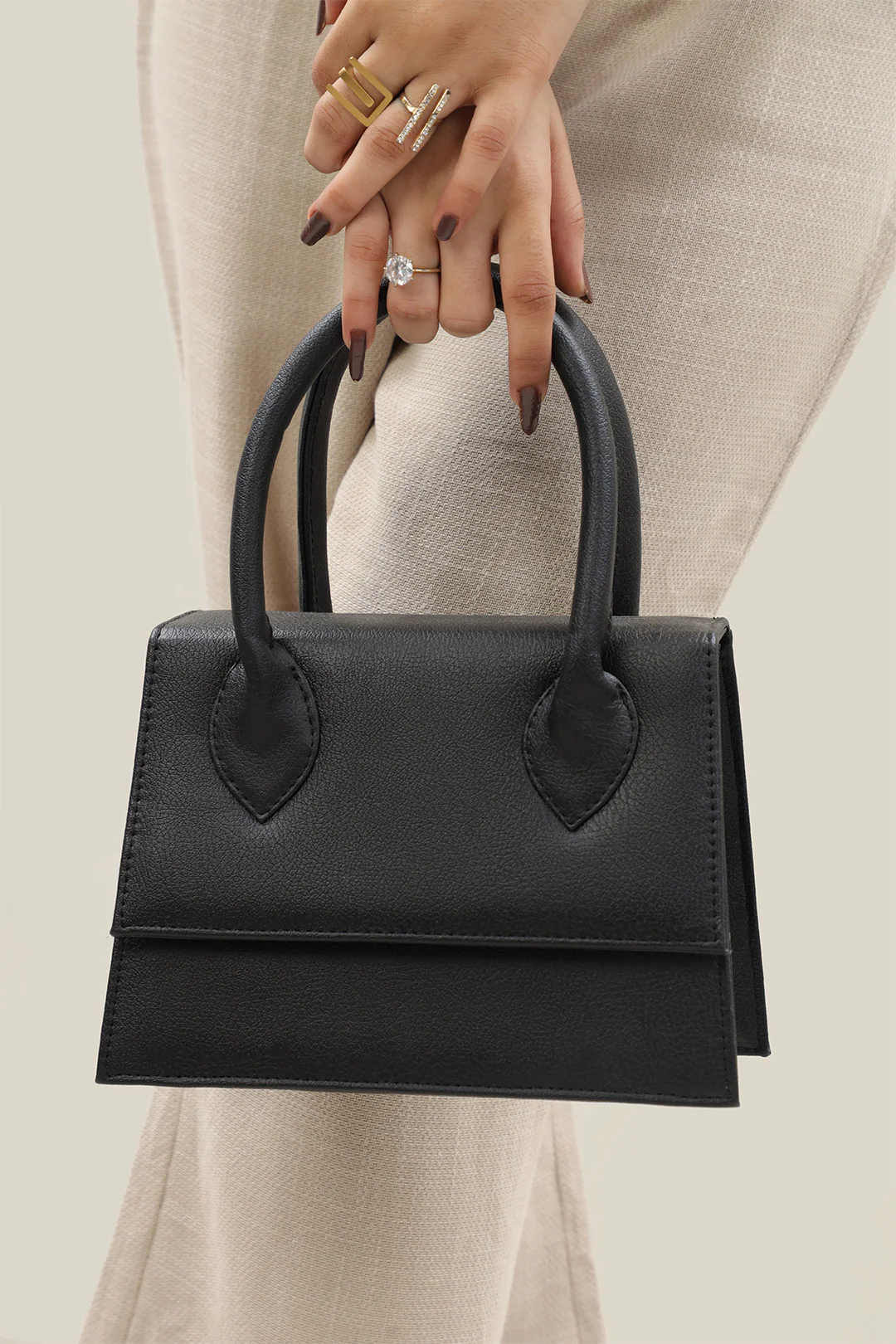 Cross-Body Bags - E306 - Image 2