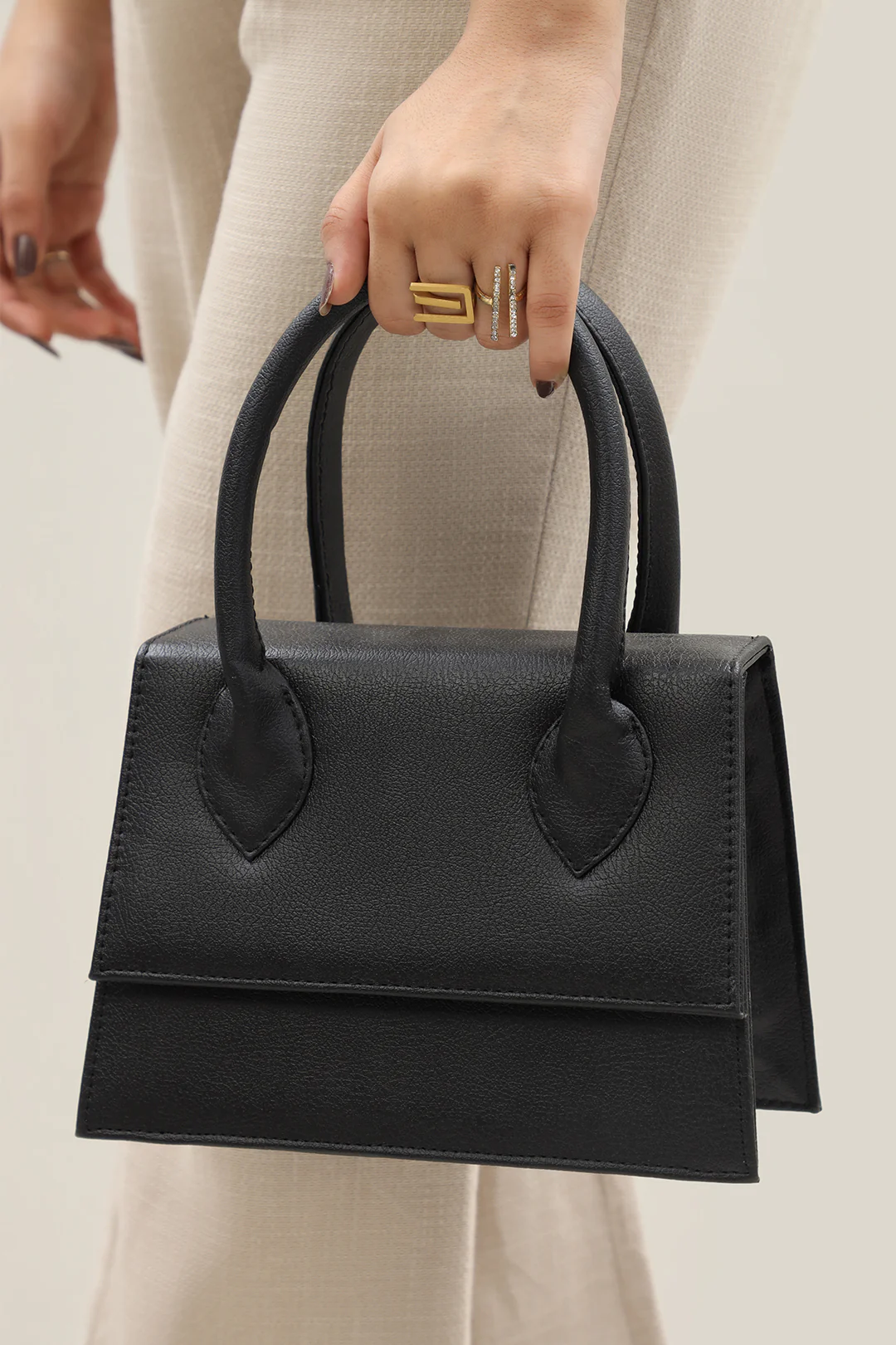 Cross-Body Bags - E306 - Image 4