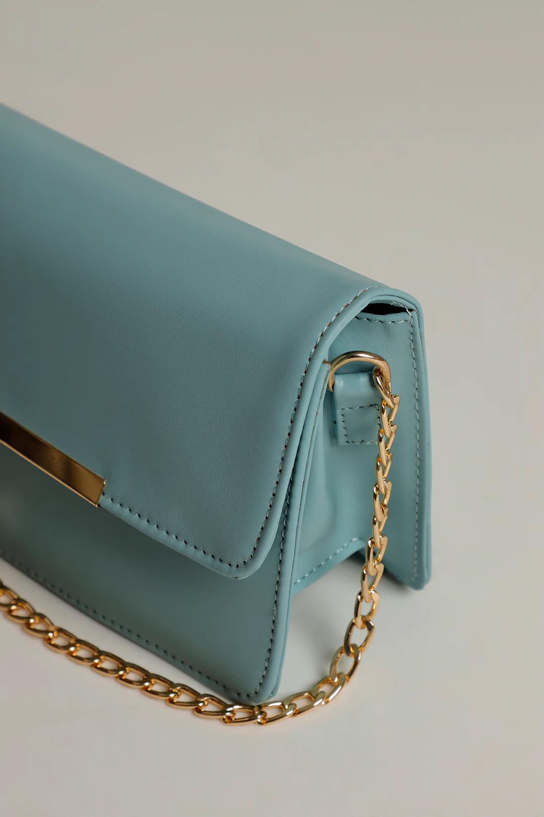 Cross-Body Bags - E367 - Image 13
