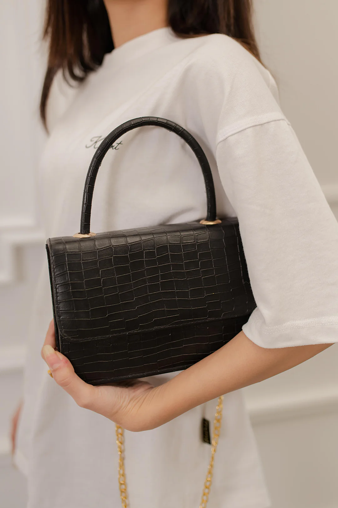 Cross-Body Bags - E395 - Image 11