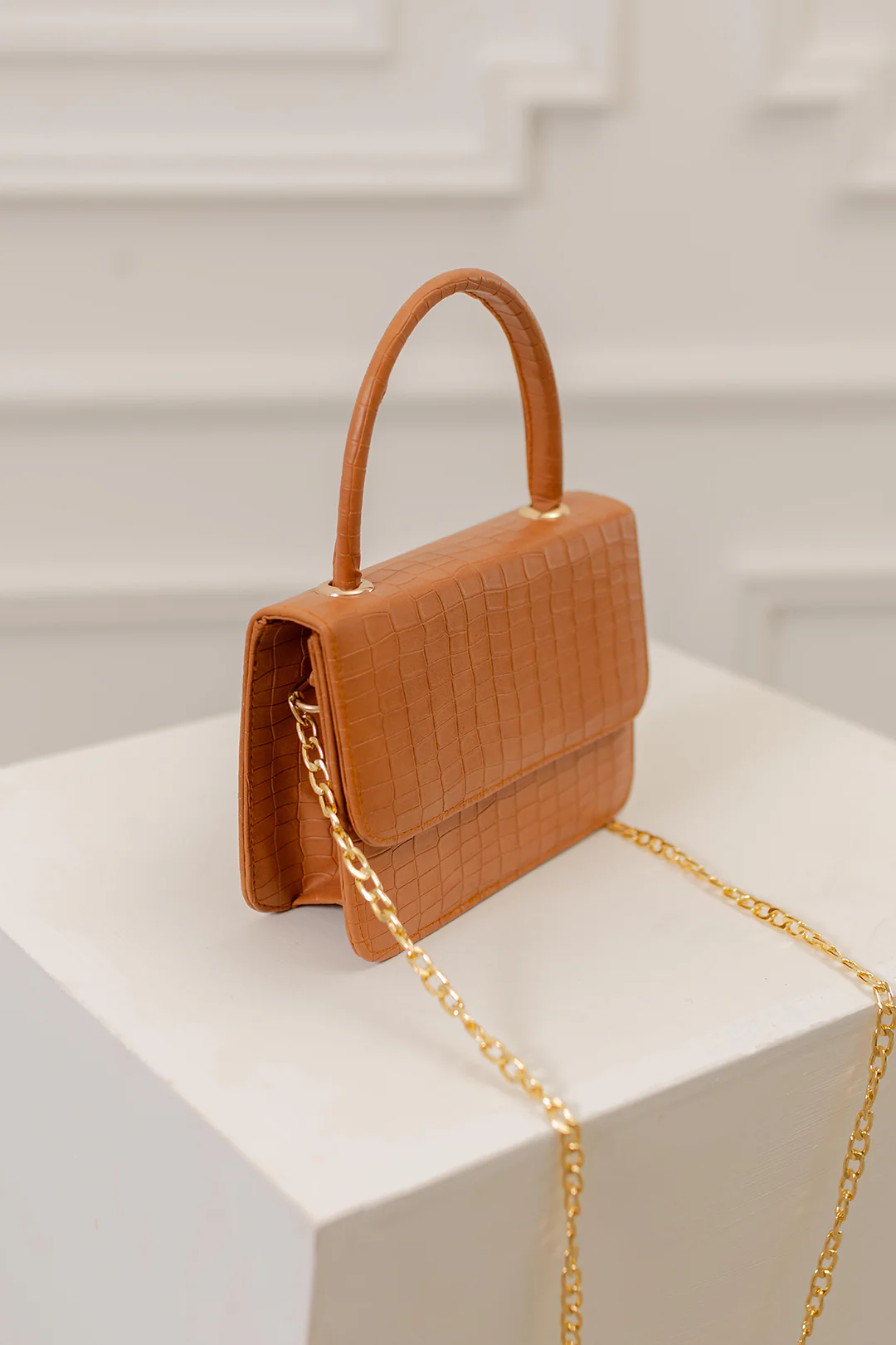 Cross-Body Bags - E395 - Image 16
