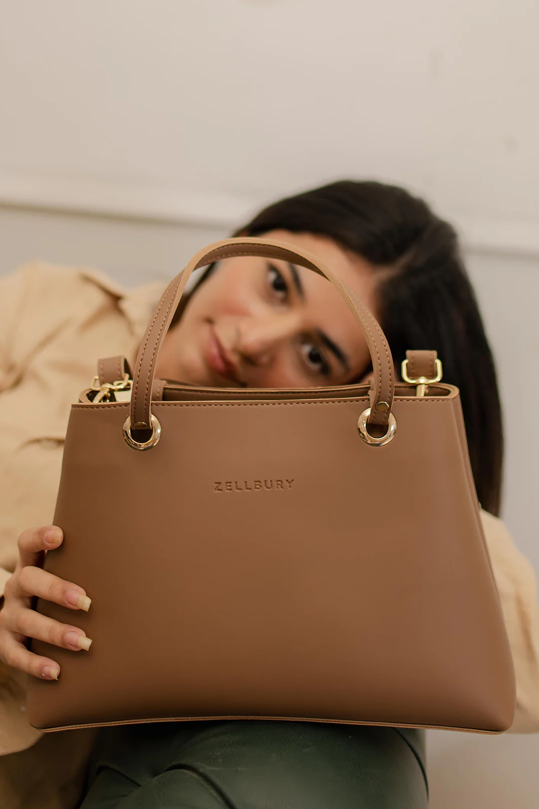 Cross-Body Bags - E399 - Image 5