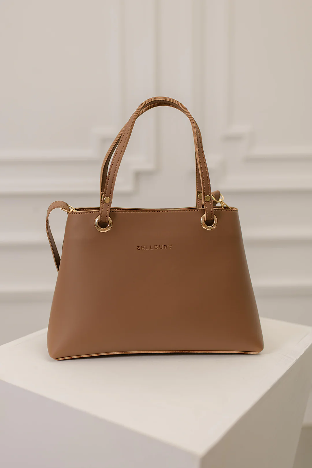 Cross-Body Bags - E399 - Image 8