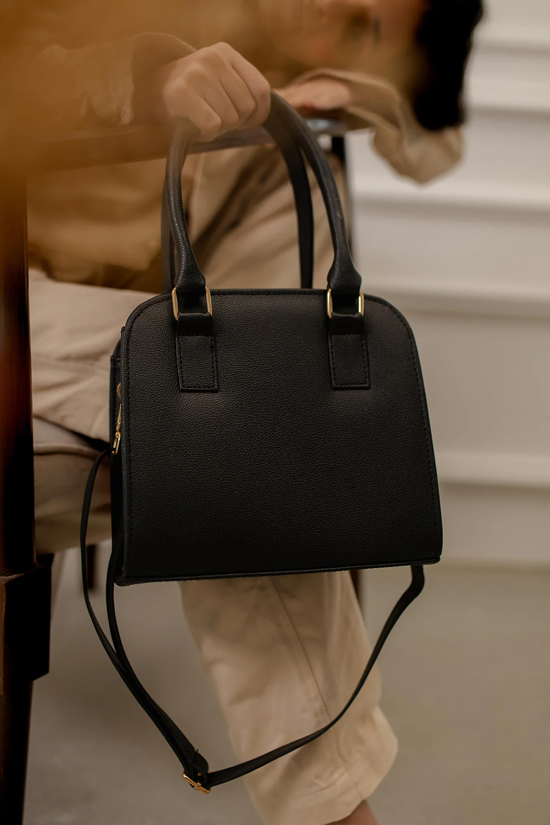 Cross-Body Bags - E400 - Image 2