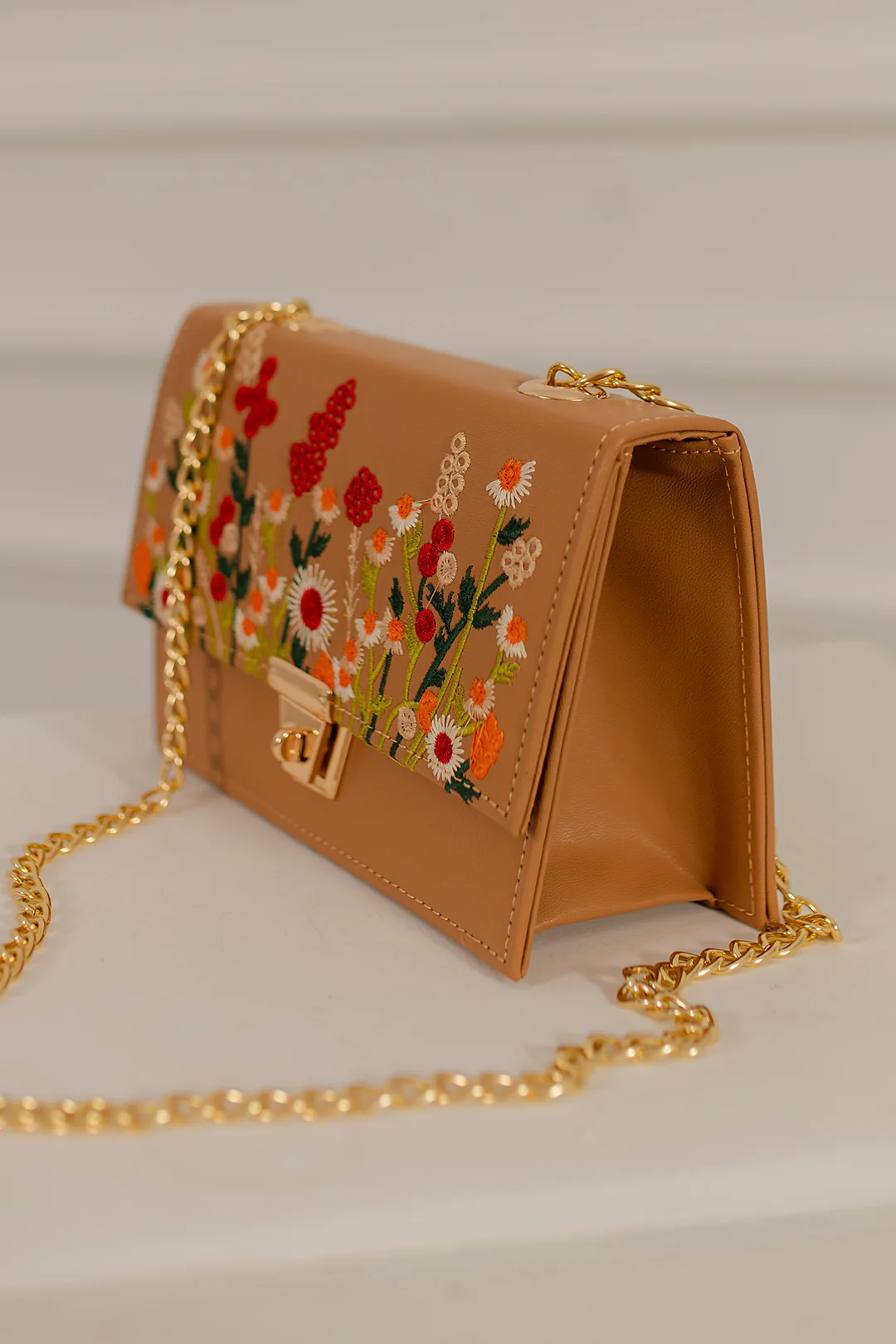 Cross-Body Bags - E401 - Image 10