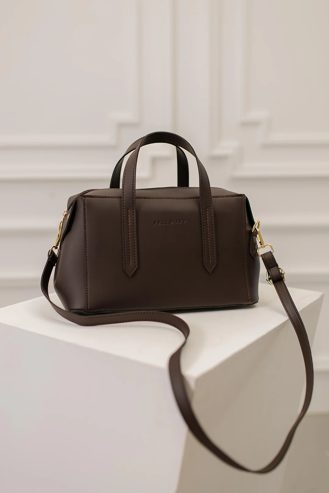 Cross-Body Bags - E403 - Image 10