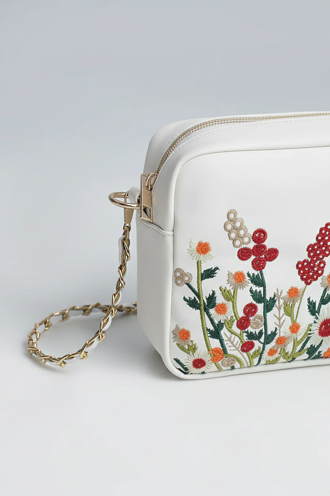 Cross-Body Bags - E407 - Image 10