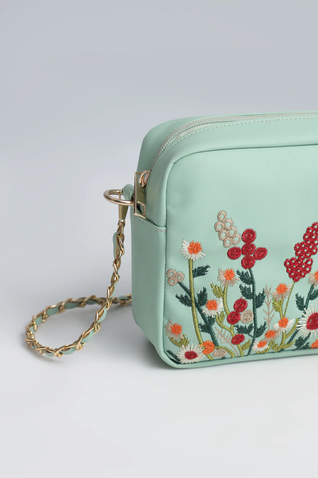 Cross-Body Bags - E407 - Image 23