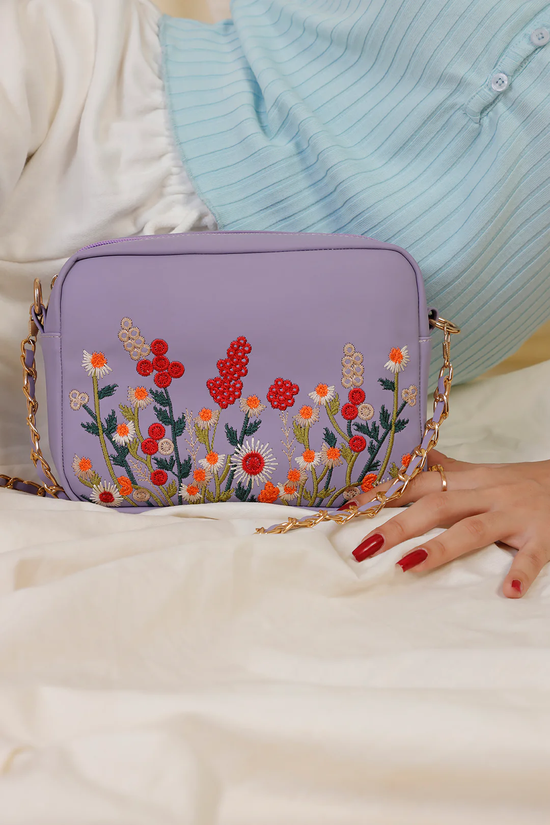 Cross-Body Bags - E407 - Image 25