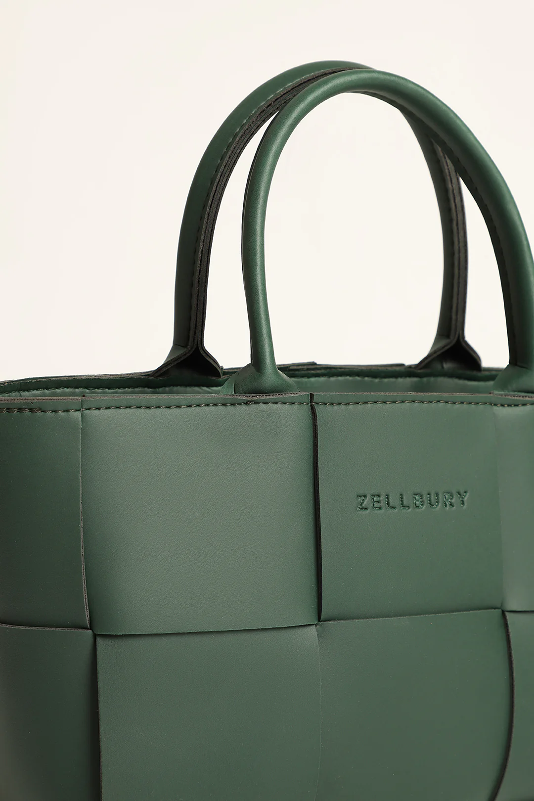 Cross-Body Bags - E426 - Image 6