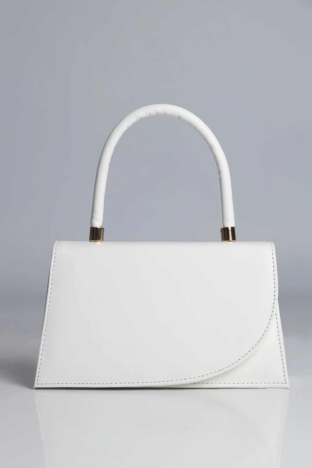 Cross-Body Bags - E484 - Image 5