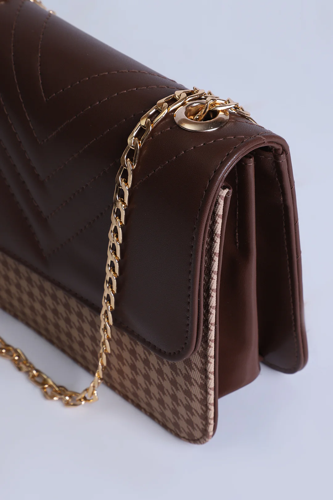 Cross-Body Bags - E506 - Image 6