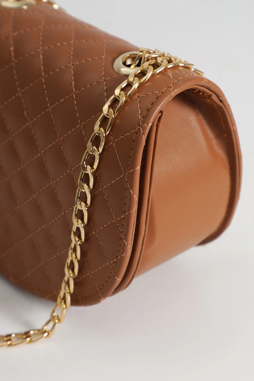 Cross-Body Bags - E559 - Image 9