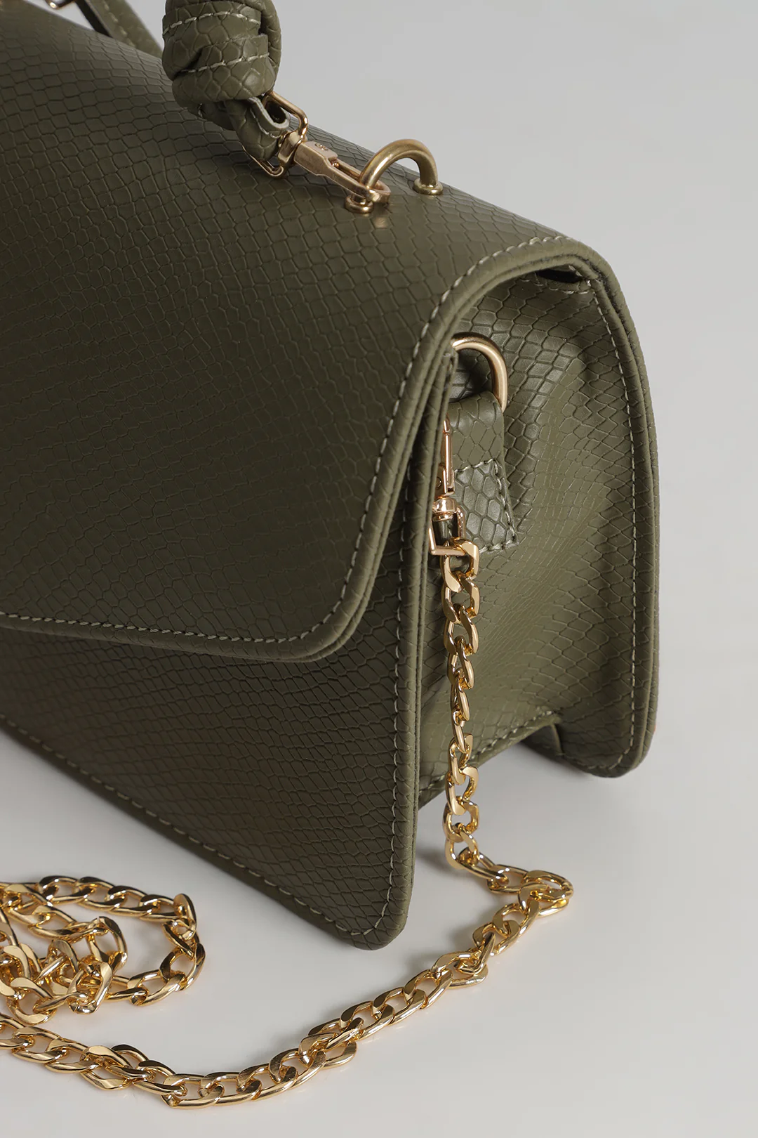 Cross-Body Bags - E566 - Image 12