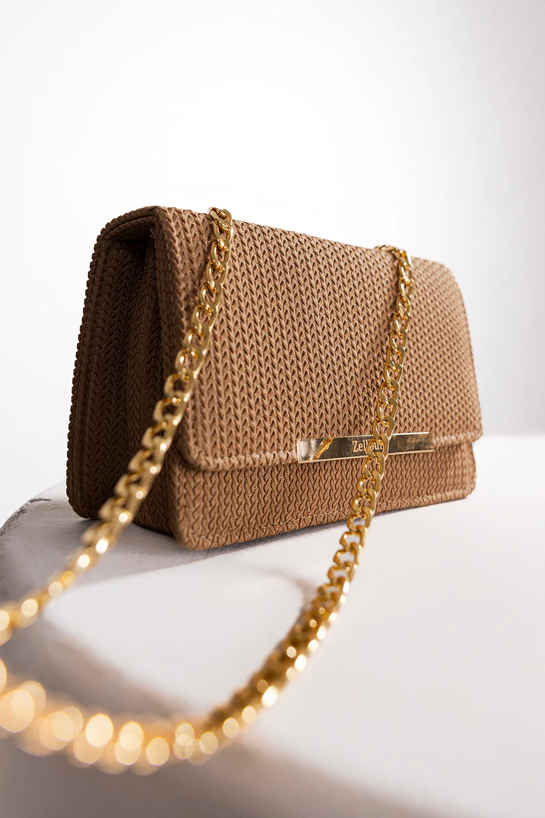 Cross-Body Bags - E589 - Image 8