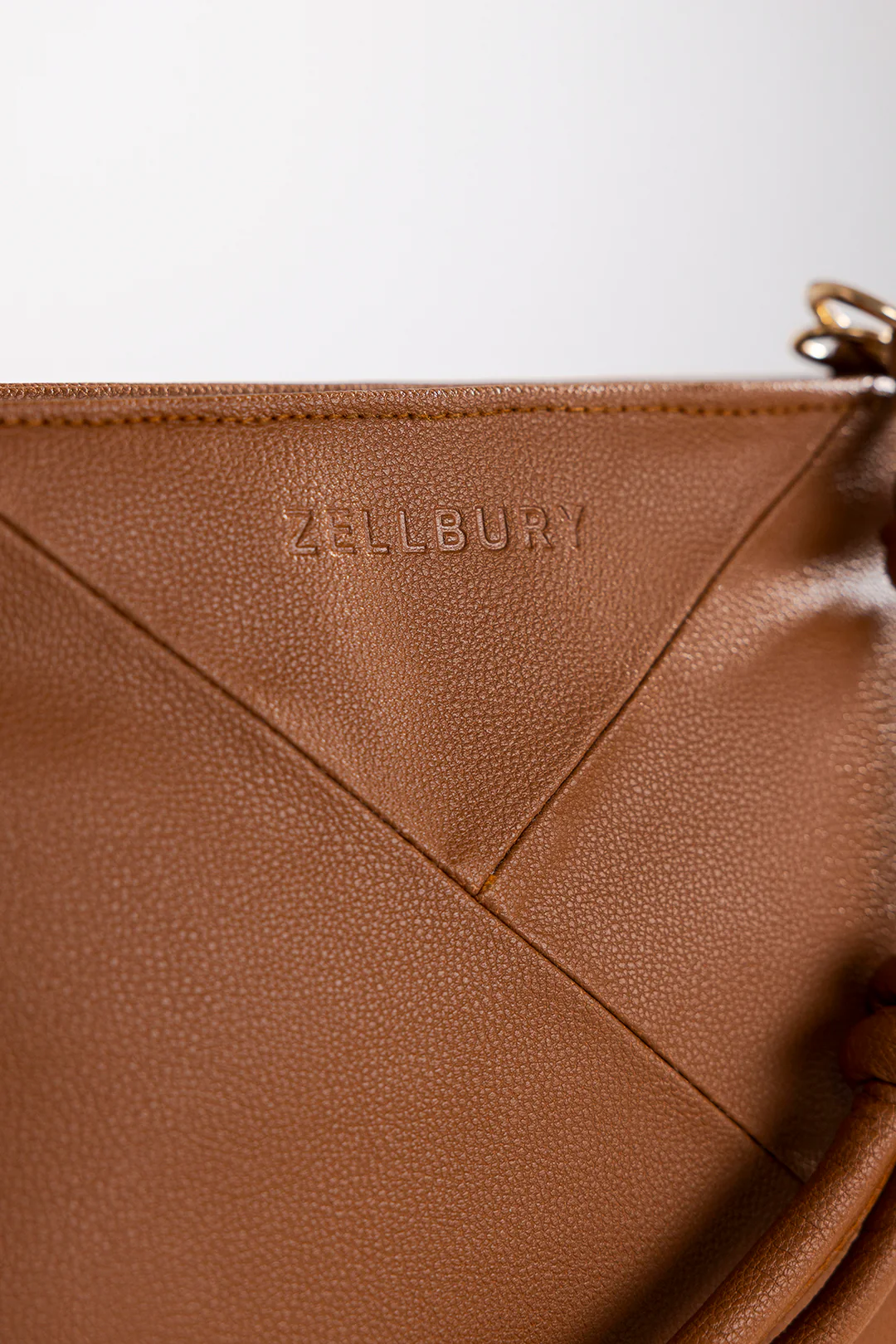 Cross-Body Bags - E596 - Image 10