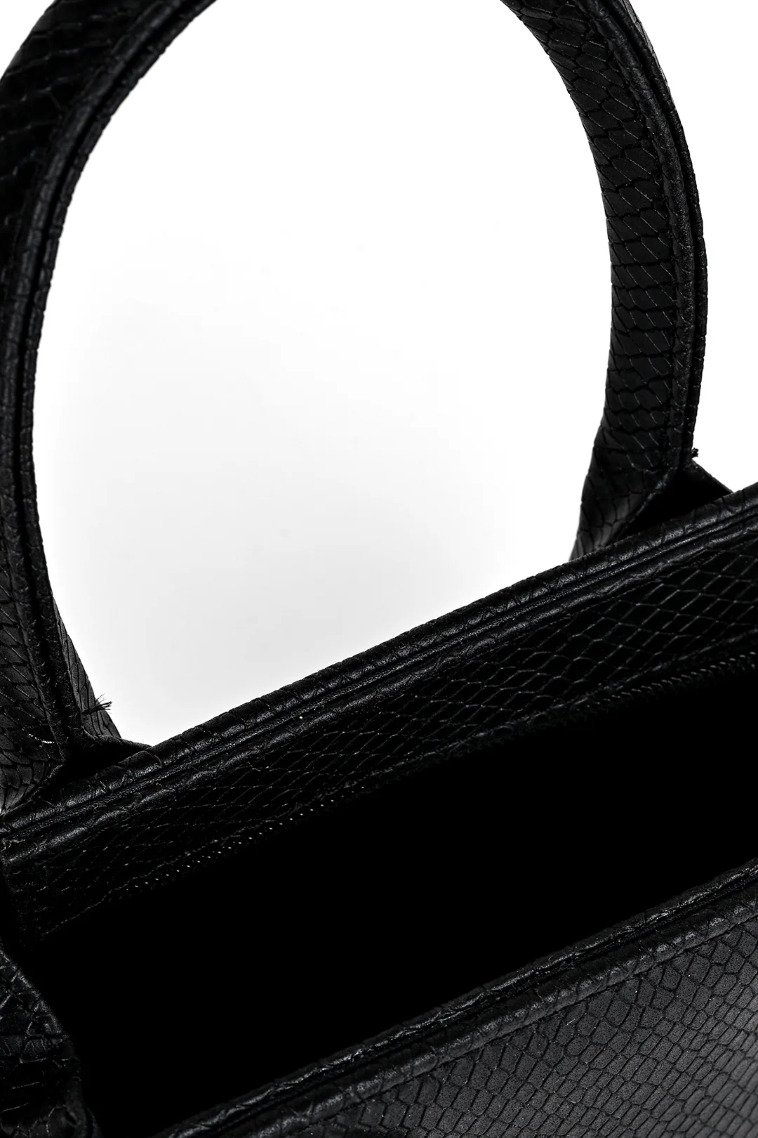 Cross-Body Bags - E938 - Image 7