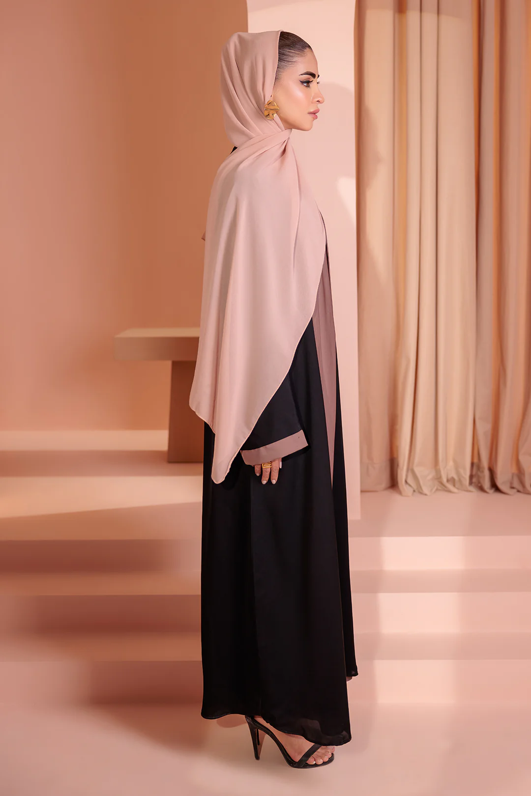 Double Upper Abaya with Contrast Inner - 5004 - Image 9