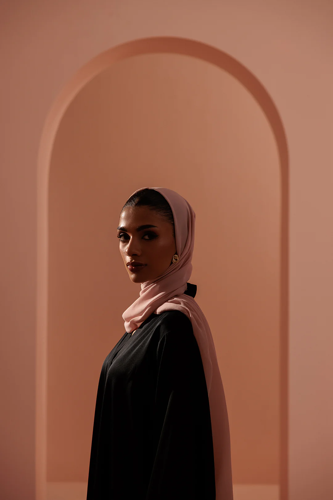 Embroidered Button Through Abaya - 5010 - Image 8