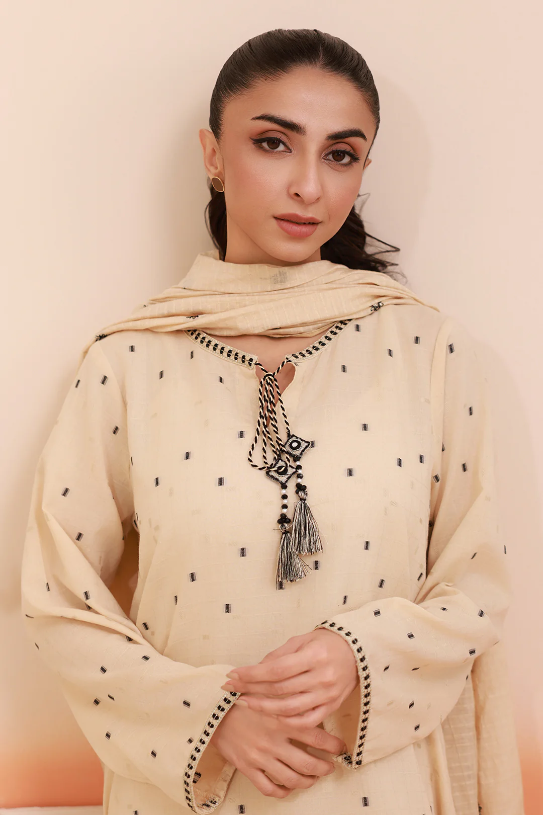 Embroidered Kurta Dupatta Trouser - 3353 - Image 6