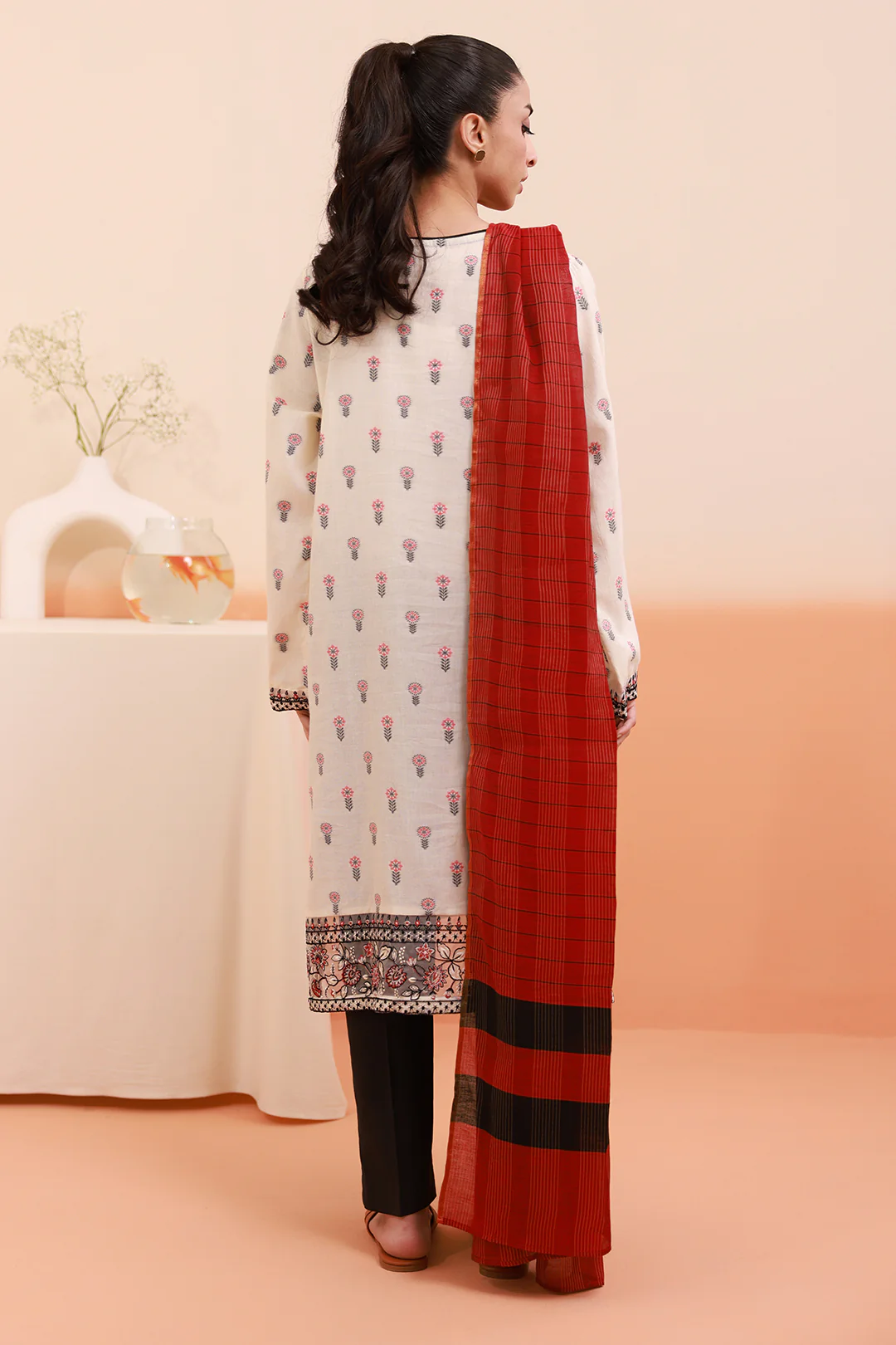 Embroidered Kurta Dupatta - 3348 - Image 7
