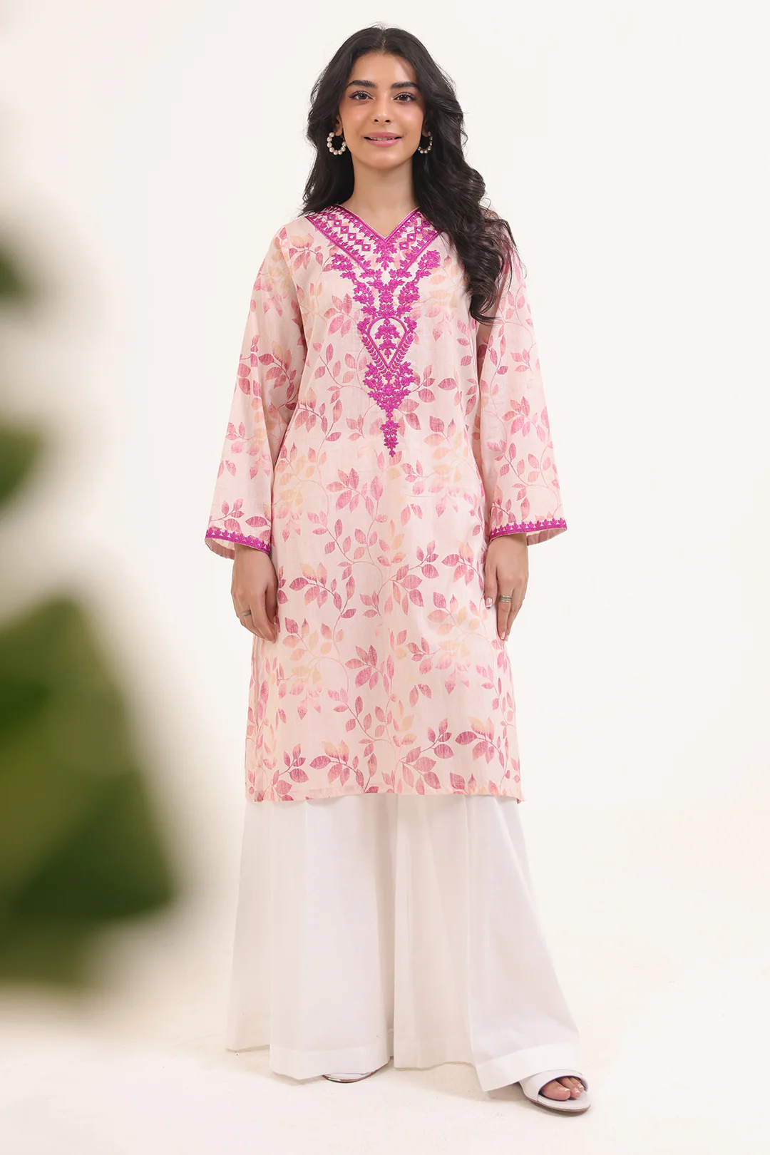 Embroidered Kurta - 1667 - Image 5