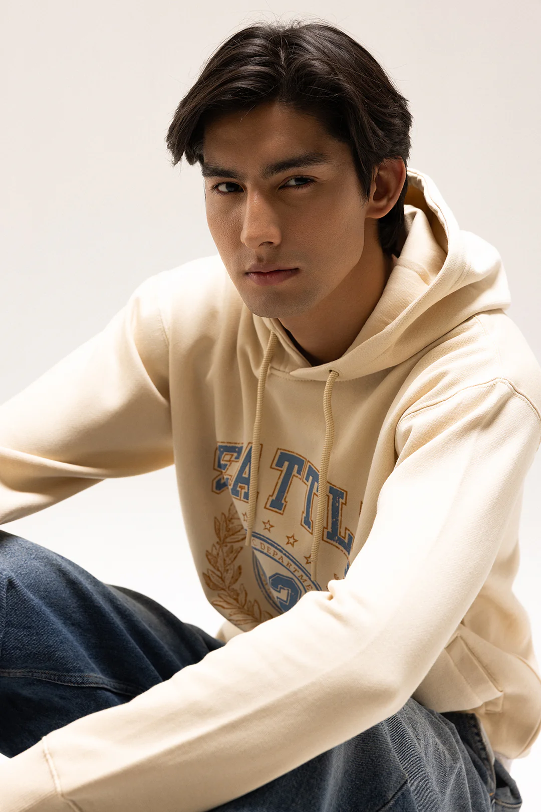 Graphic Hoodie - 5020 - Image 6