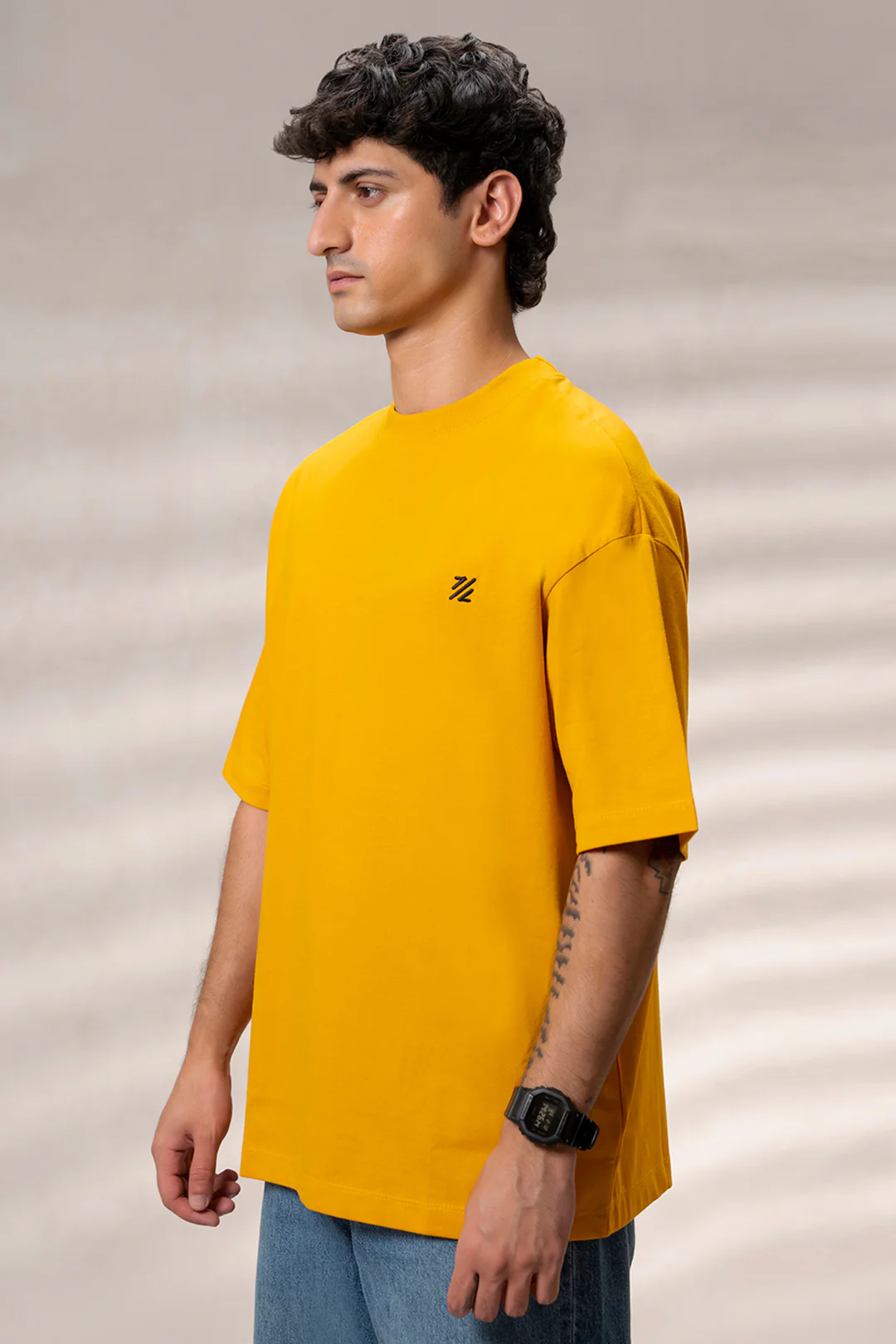 Oversized Graphic T-Shirt - D018 - Image 5