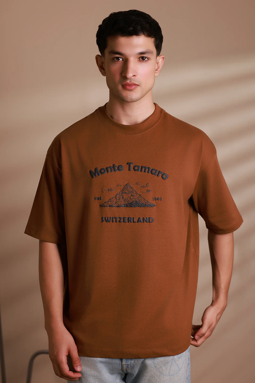 Oversized Graphic T-Shirt - D024 - Image 2