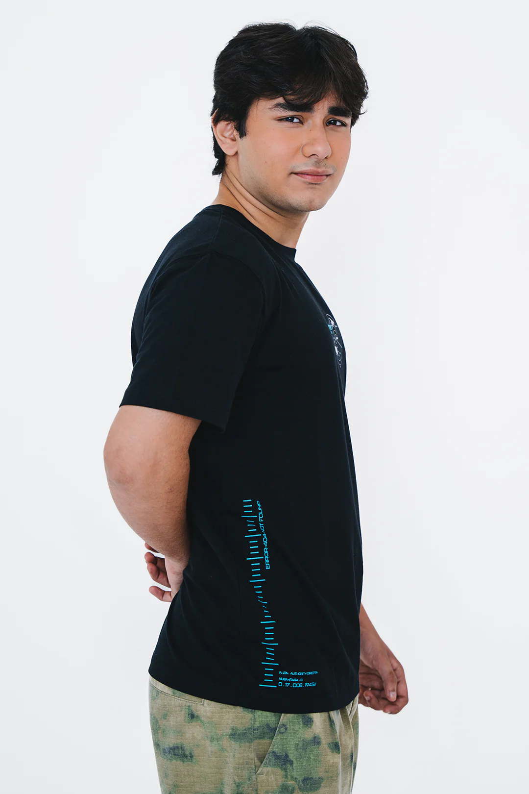 Graphic T-Shirt - R005 - Image 3