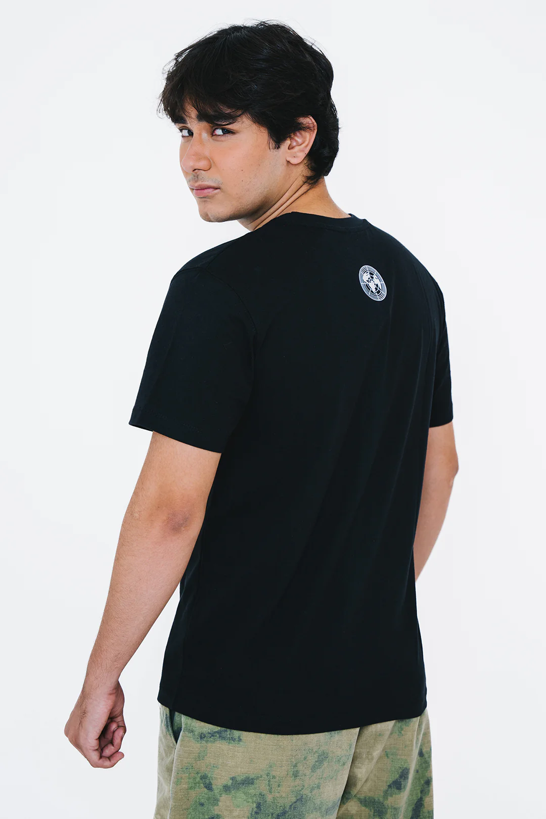 Graphic T-Shirt - R005 - Image 6