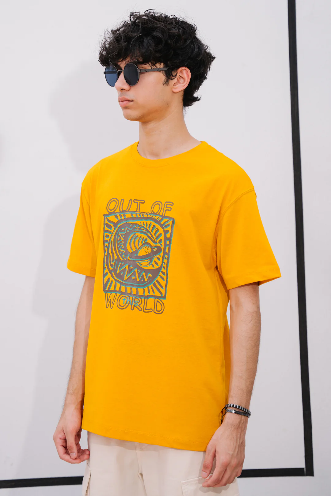 Graphic T-Shirt - R057 - Image 2
