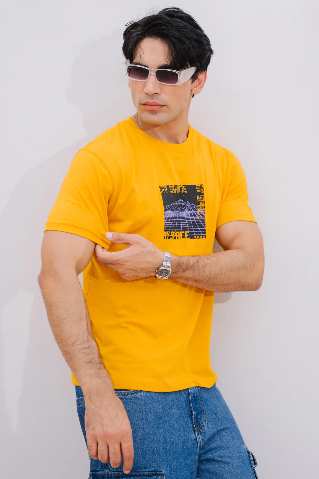 Graphic T-Shirt - R058 - Image 3