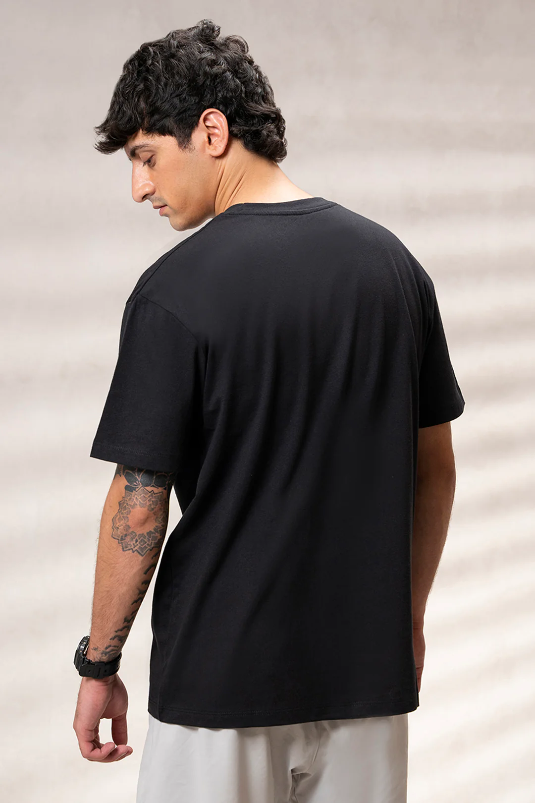 Graphic T-Shirt - R121 - Image 5