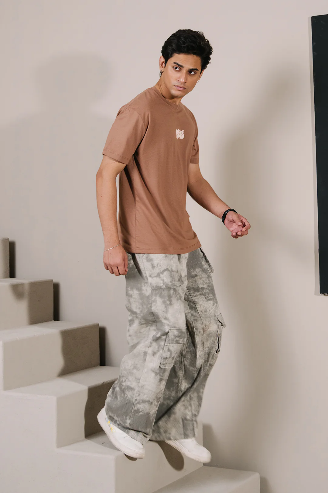 Graphic T-Shirt - R172 - Image 3