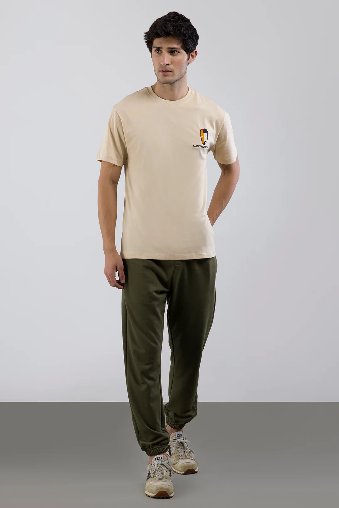 Graphic T-Shirt - R257 - Image 4