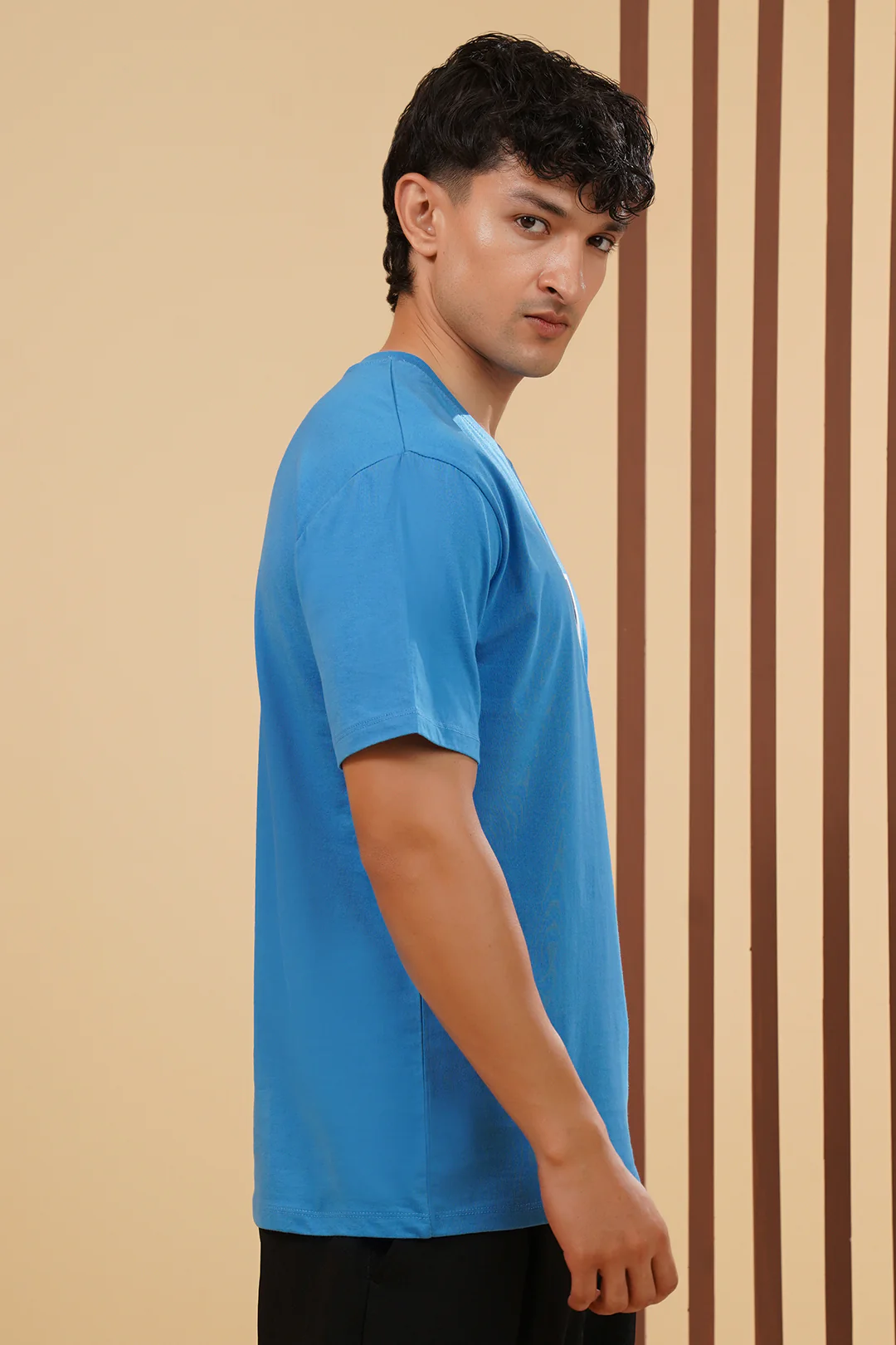 Graphic T-Shirt - R263 - Image 2