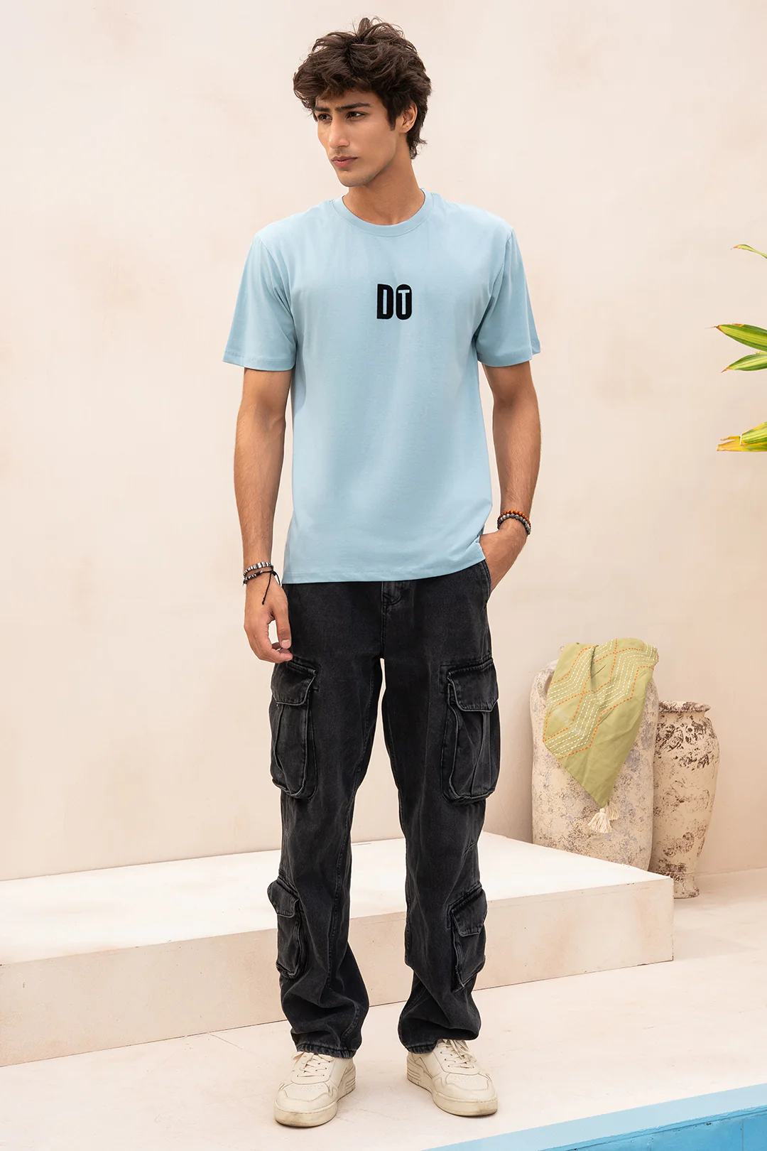 Graphic T-Shirt - R270 - Image 2