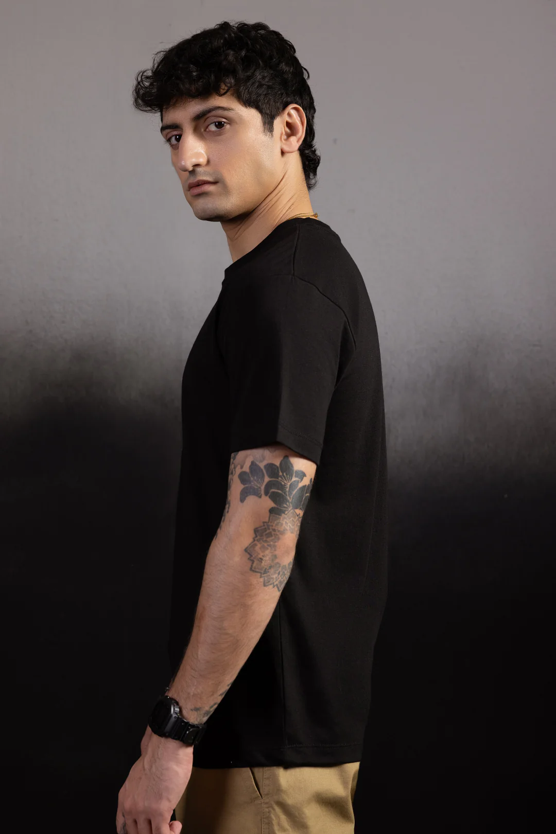 Graphic T-Shirt - R374 - Image 5