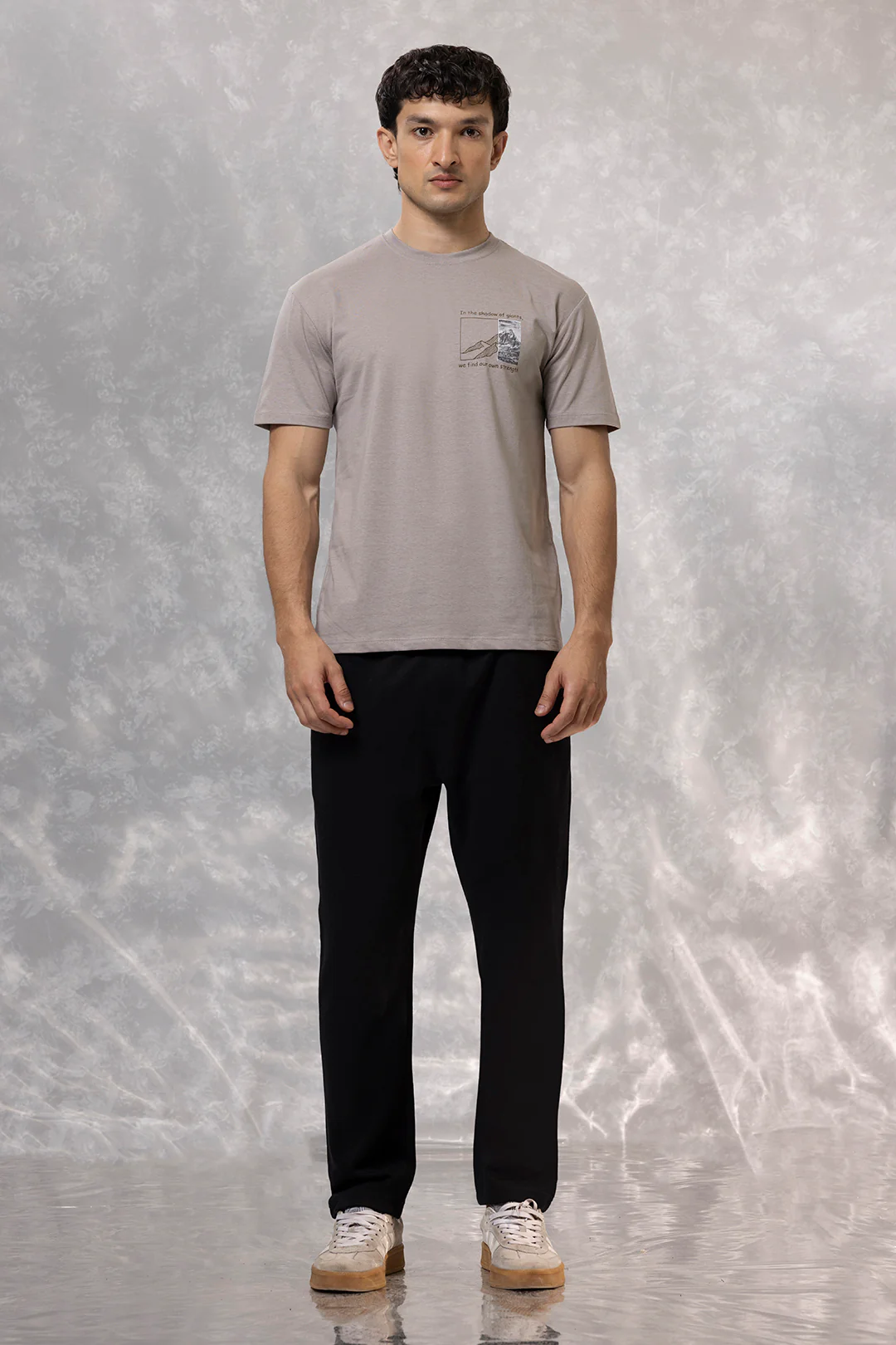 Graphic T-Shirt - R386 - Image 2