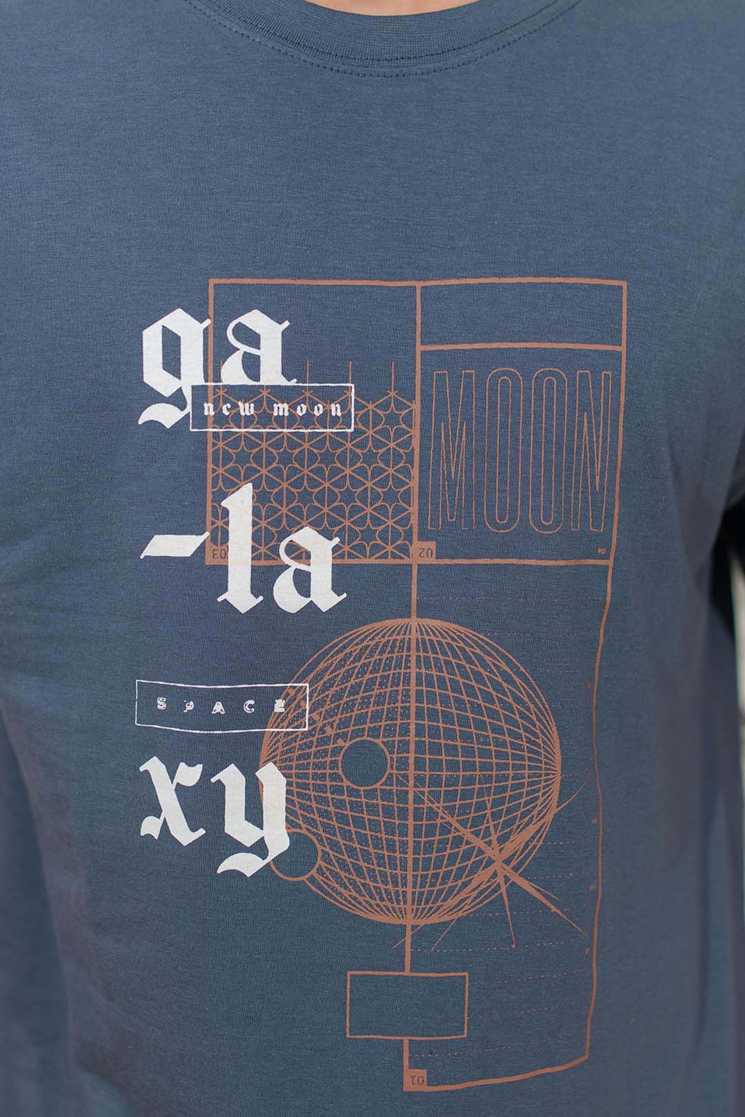 Relax Graphic T-Shirt - X037 - Image 3